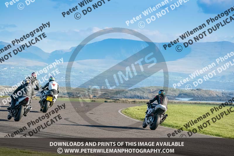 anglesey no limits trackday;anglesey photographs;anglesey trackday photographs;enduro digital images;event digital images;eventdigitalimages;no limits trackdays;peter wileman photography;racing digital images;trac mon;trackday digital images;trackday photos;ty croes